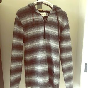 NWOT The Buckle hooded fleece. Size L